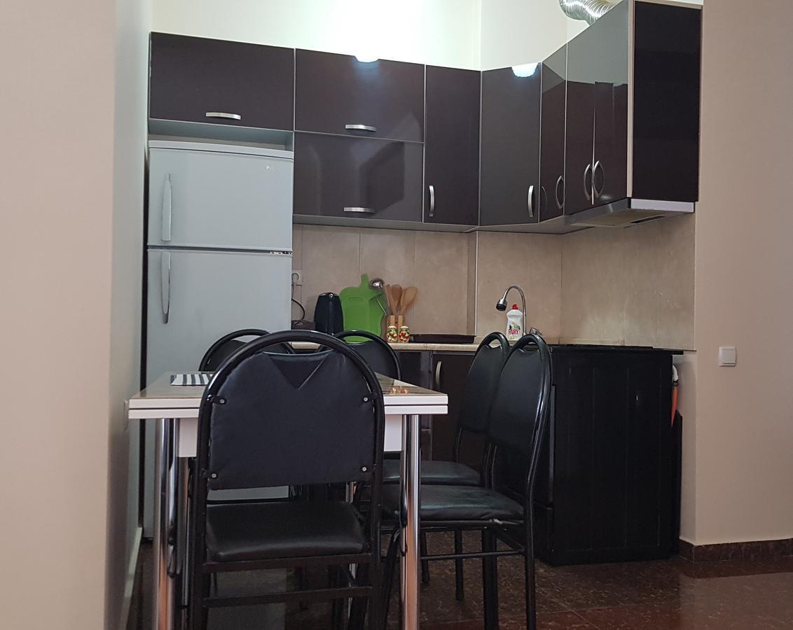 Sky-G Sea View Apartment Батуми Экстерьер фото